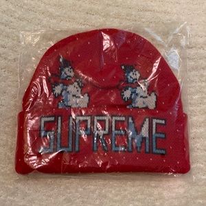 Red Supreme Snowman Beanie.